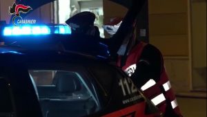 Carabinieri durante il blitz a Palermo