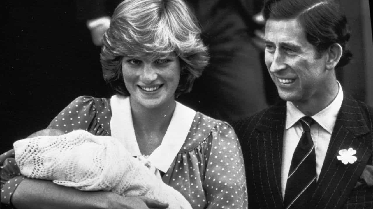 Carlo e Diana con il loro bebè