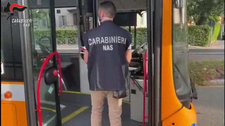 Controlli sui pullman