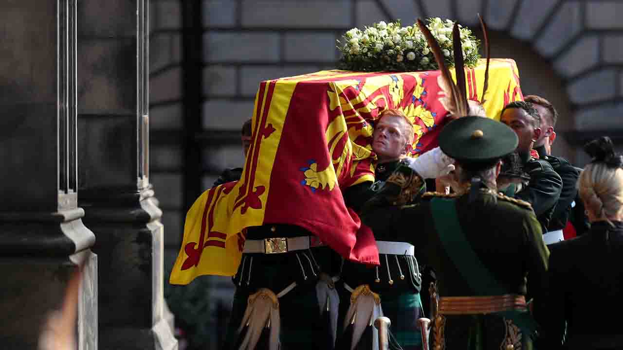 Feretro della regina Elisabetta