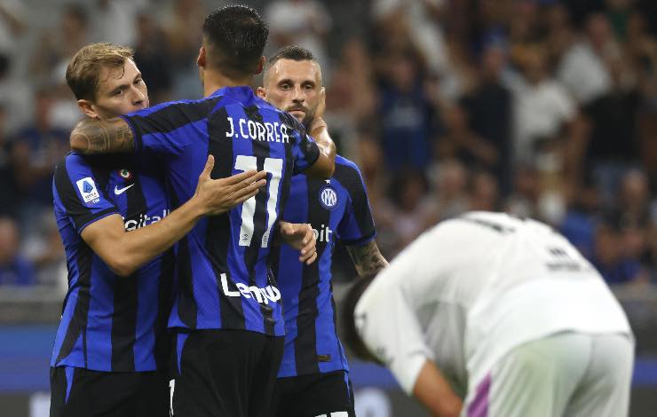 I giocatori dell'Inter festeggiano