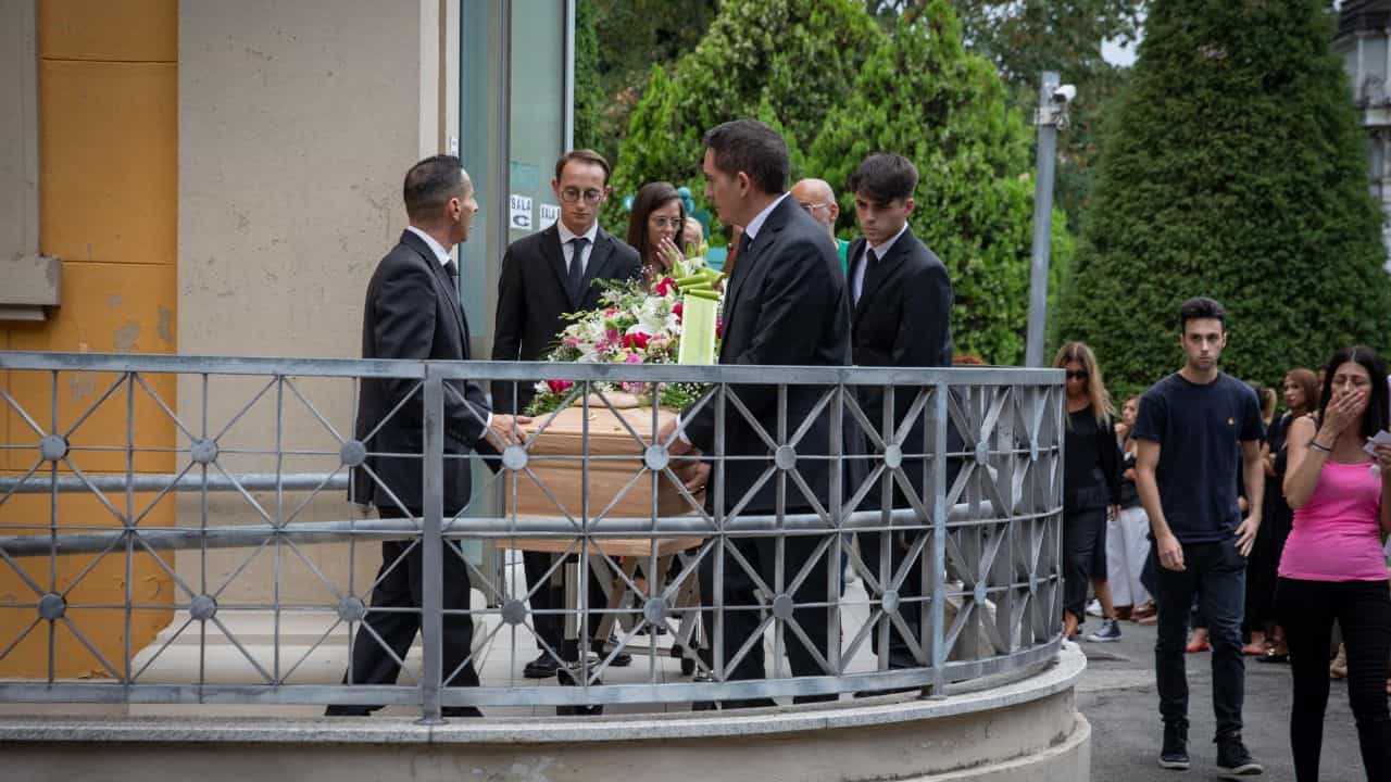 La bara di Alessandra Matteuzzi