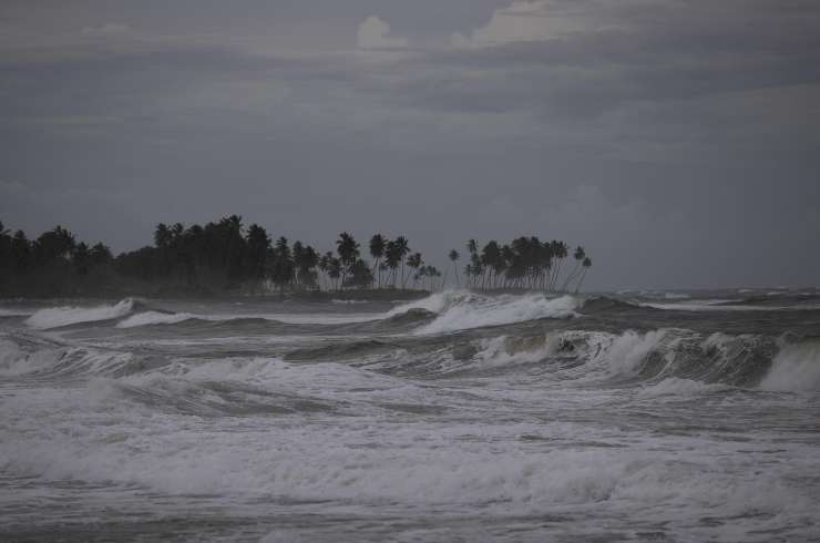 Mare mosso a causa dell'uragano