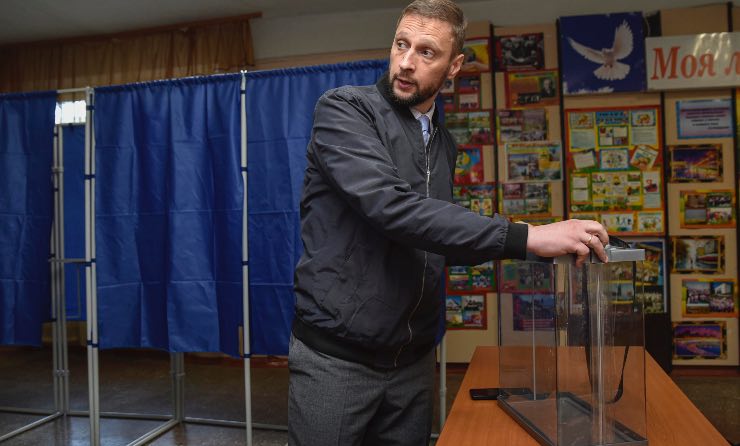 Ucraina, votazioni referendum