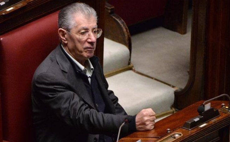 Umberto Bossi in parlamento