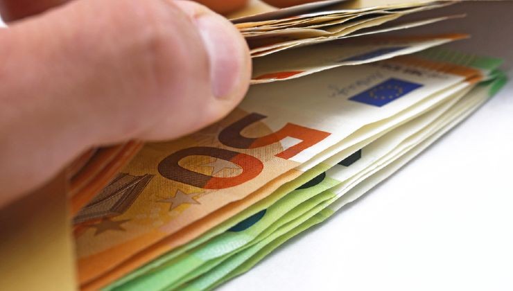 Aiuti a sostegno delle famiglie 