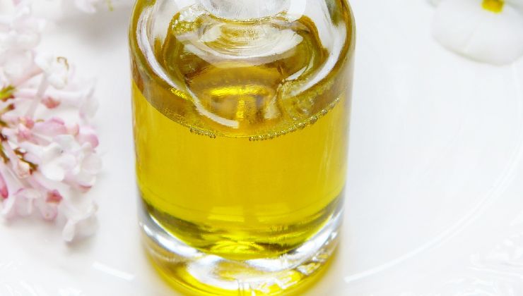Olio di oliva giallo