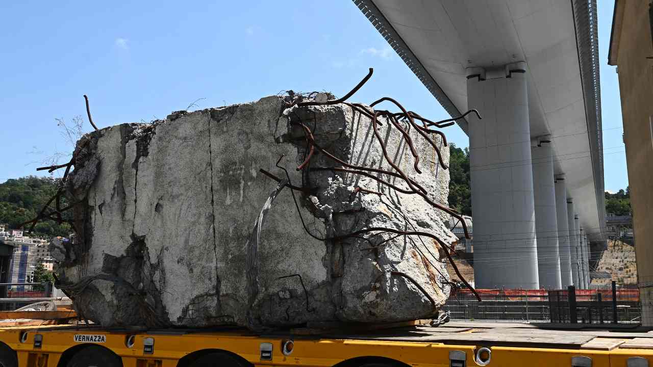 resti ponte Morandi