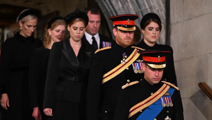 Veglia funebre nipoti della Regina 