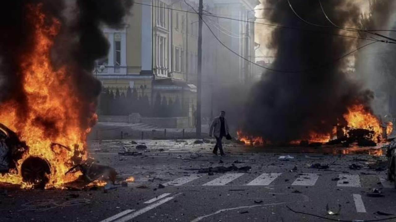 Bombardamenti a Kiev
