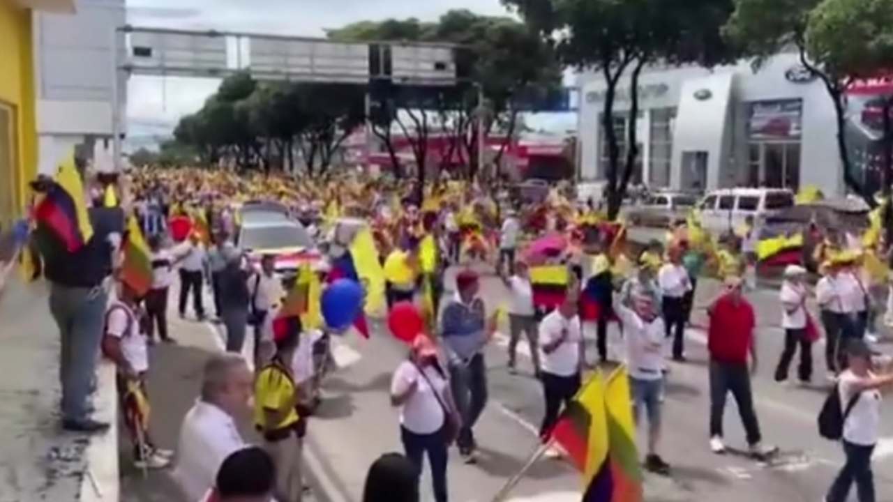 Colombia manifestazioni anti Petro