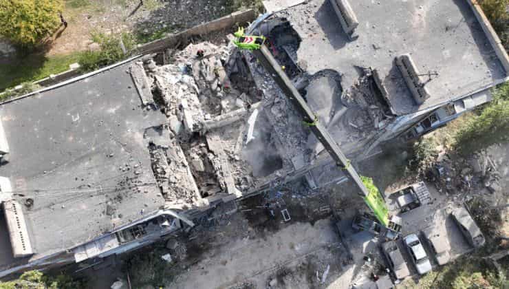 Edificio a Mykolaiv dall'alto