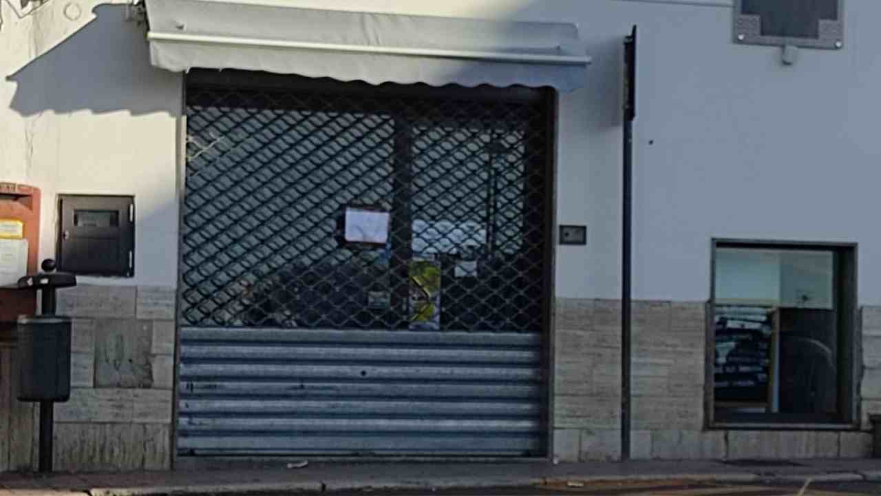 L'esterno del bar Kilò