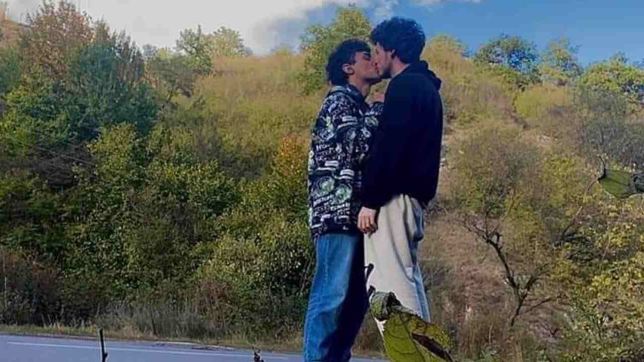 Lo scatto postato sui social