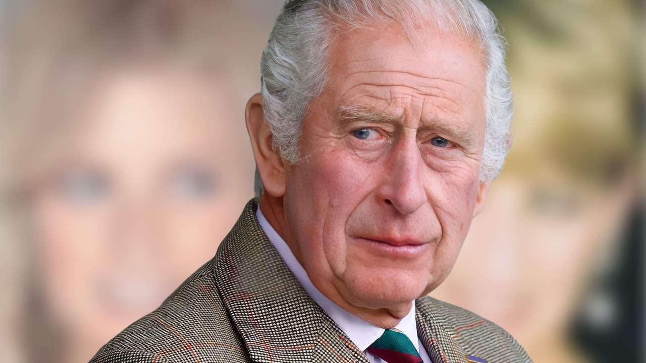 Scoop a Buckingham Palace