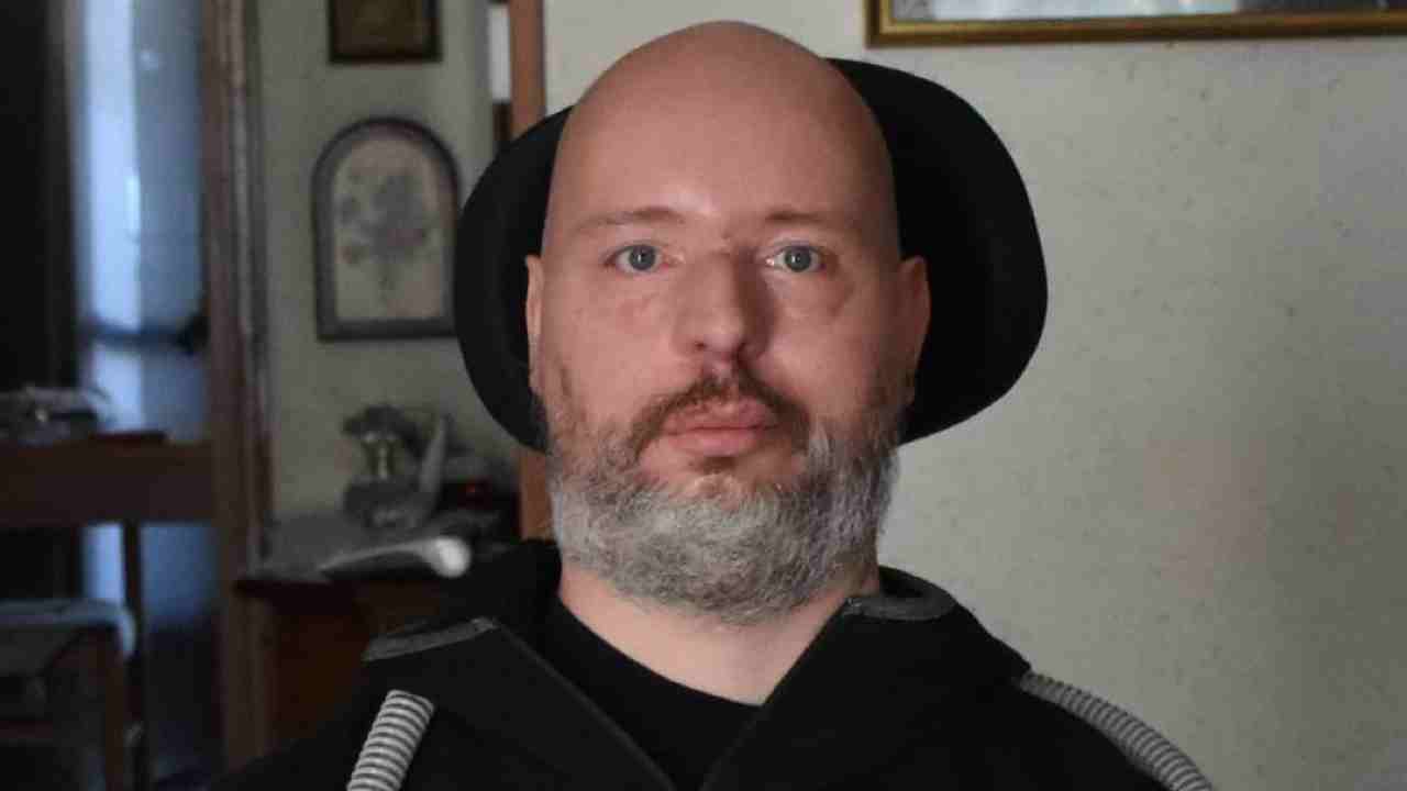 Stefano in uno scatto senza respiratore