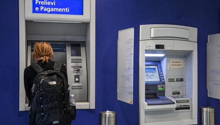 Bancomat: la truffa della monetina