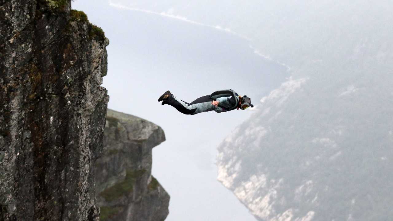 base jumper 