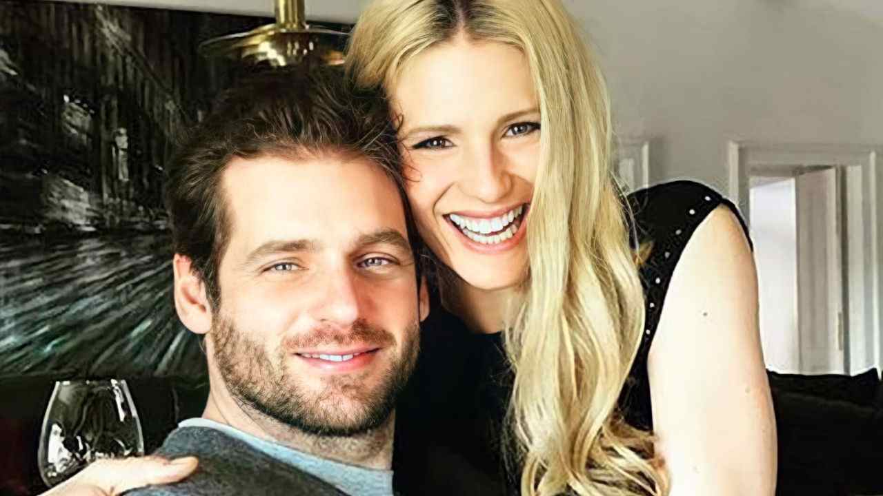 Michelle Hunziker: la foto con Tomaso Trussardi al ristorante