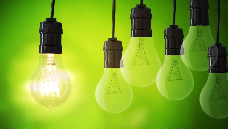 Risparmiare sulla luce 