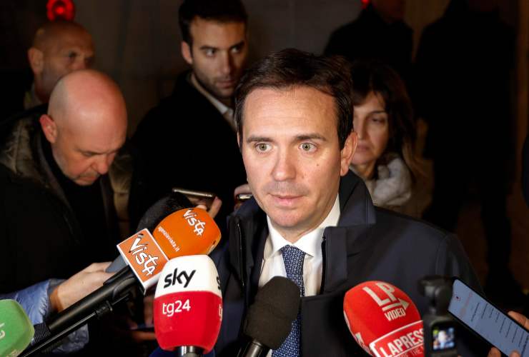 Alessandro Cattaneo lascia Palazzo Chigi