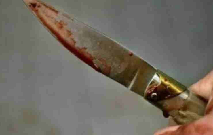 Coltello insanguinato