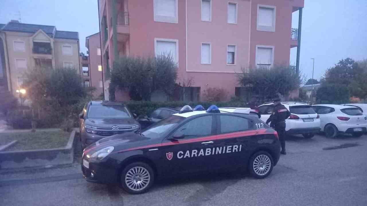 I Carabinieri nel luogo del delitto