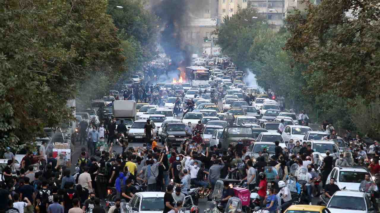 Iran, proteste Mahsa Amini