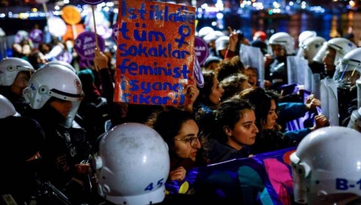 Istanbul protesta diritti femminili