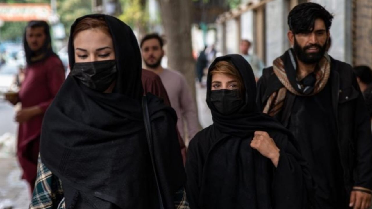 Divieti donne Afghanistan 