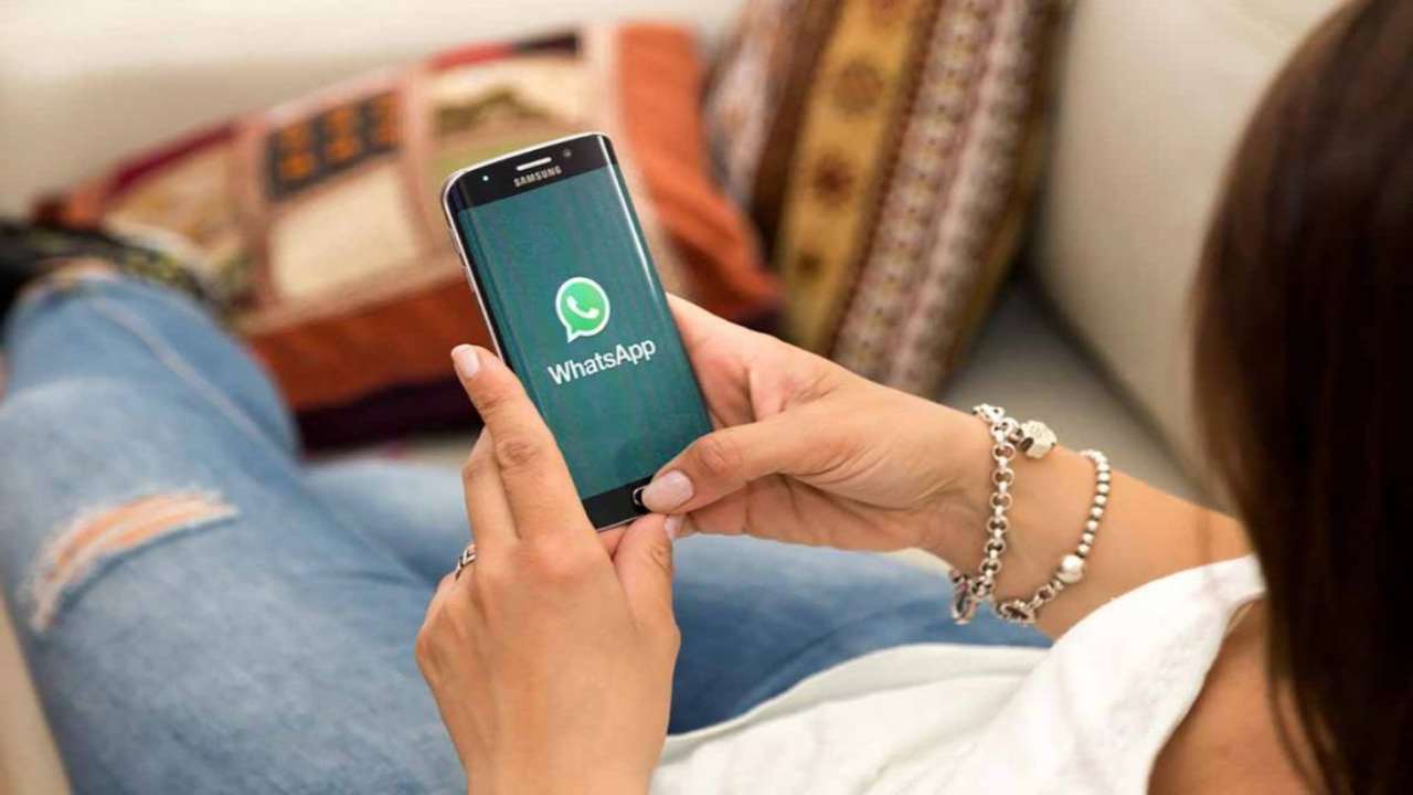 Smartphone su cui è installato Whatsapp