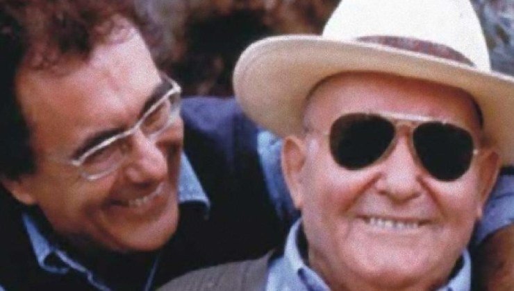 Il cantante con il papà