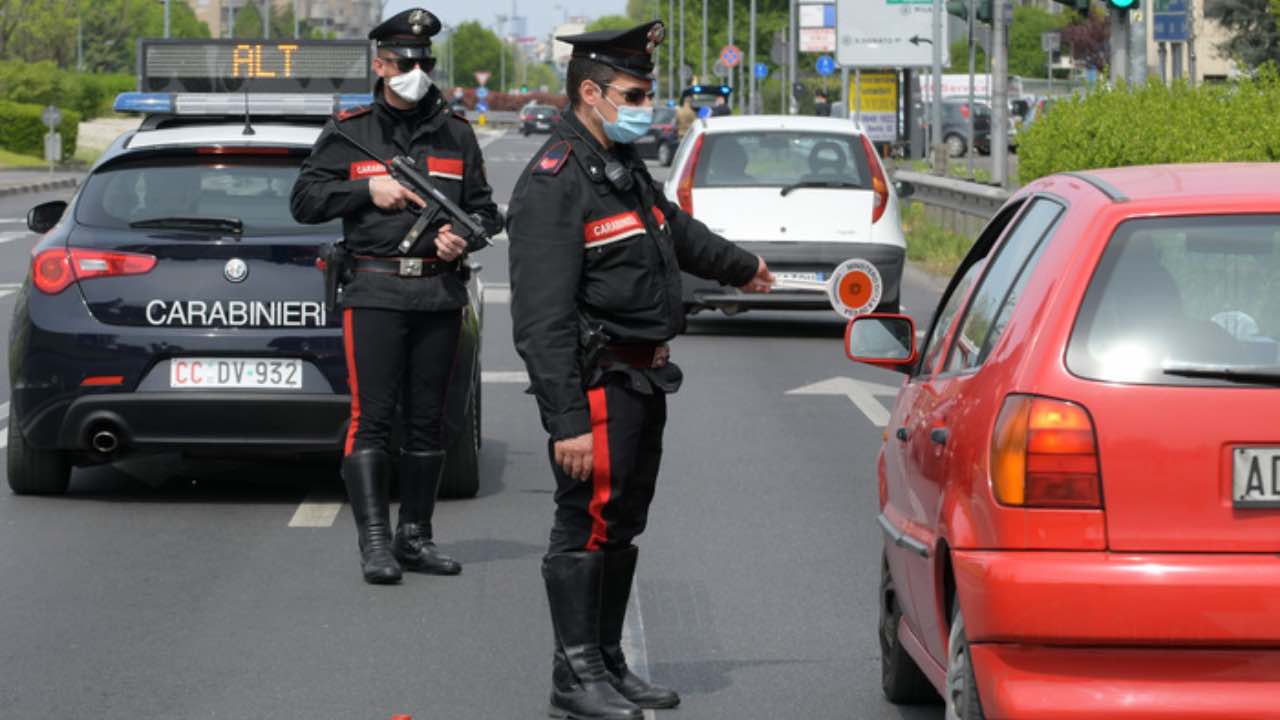 controllo carabinieri