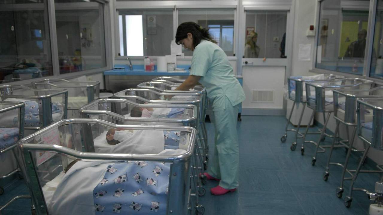 neonati in culla