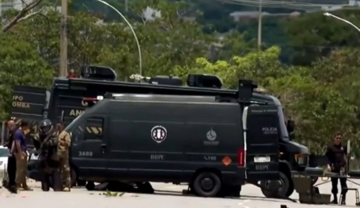 Brasile attacco a Lula