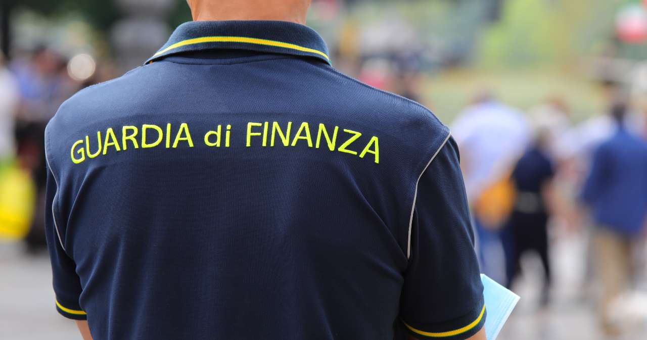 Funzionario Guardia di Finanza