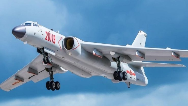 Aereo nucleare cinese H-6 