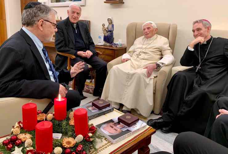 L'ultima immagine pubblica di Benedetto XVI