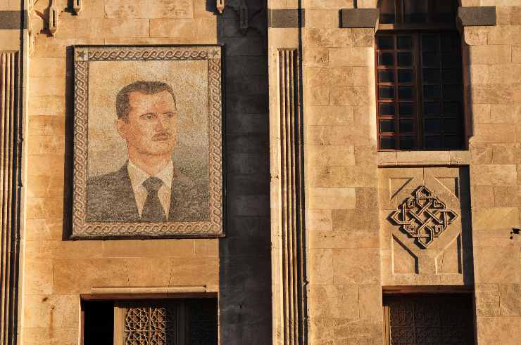 Mosaico presidente siriano Bashar al Assad 