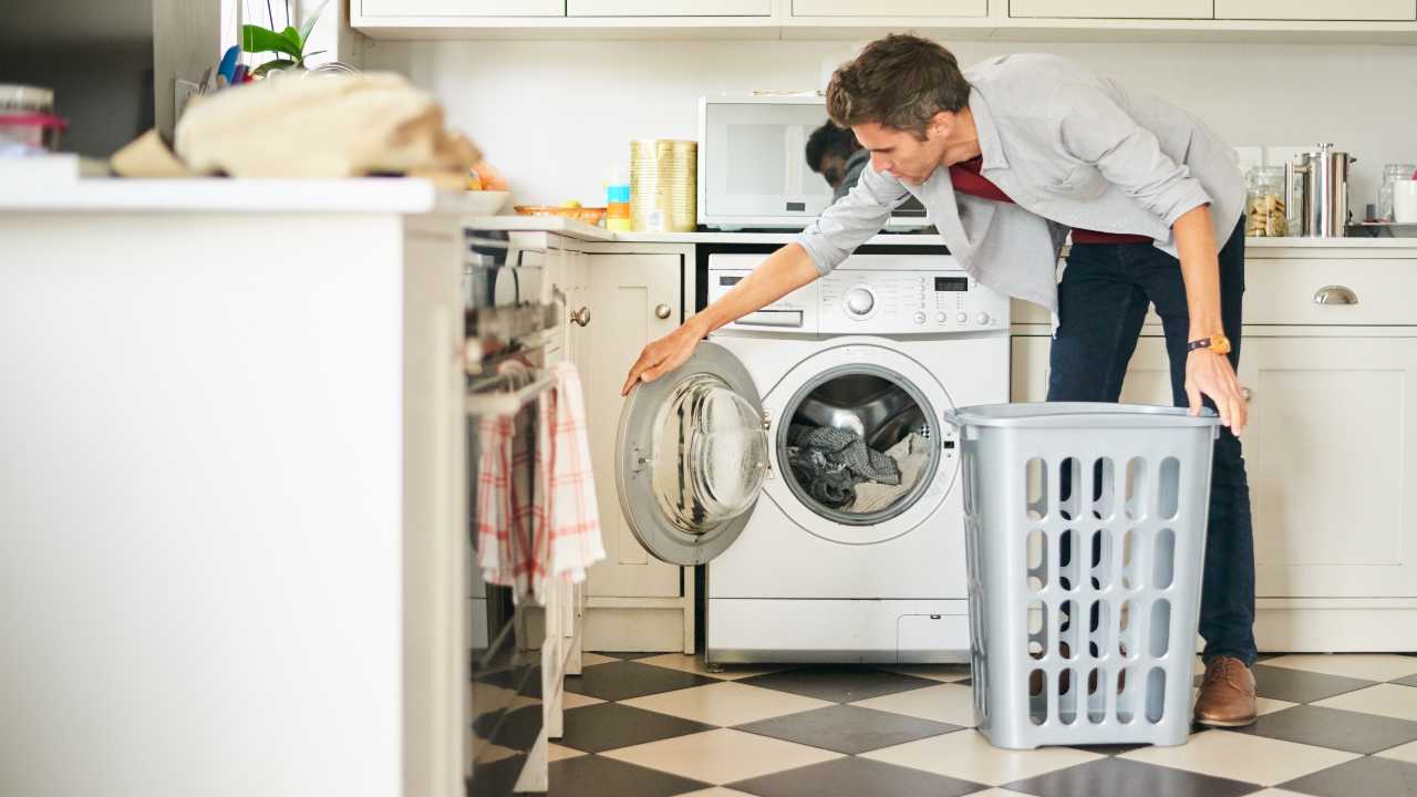 Muffa: come levarla dalla lavatrice