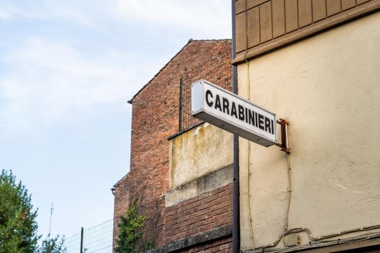 stazione dei carabinieri