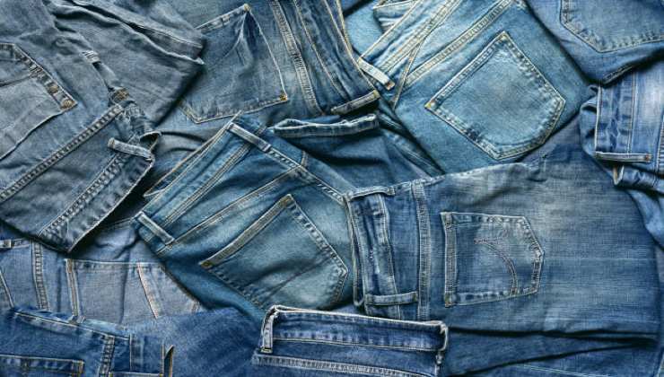 rivetti in metallo Jeans