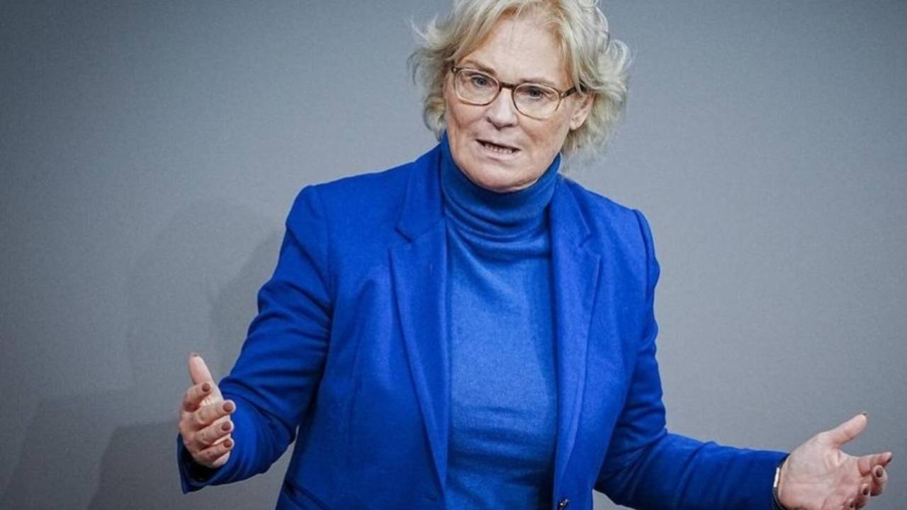 Ex ministra della Difesa tedesca 