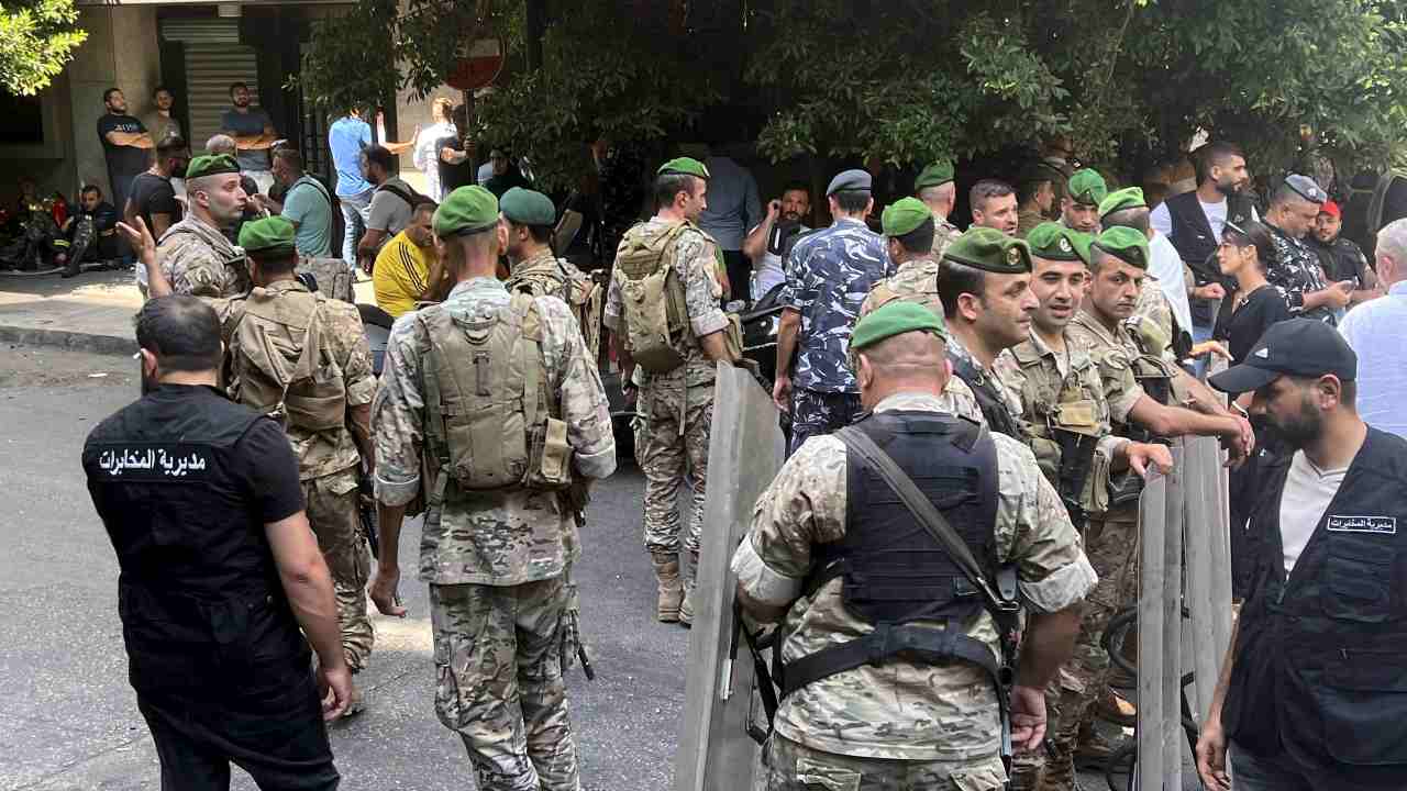 Libano proteste cittadini 