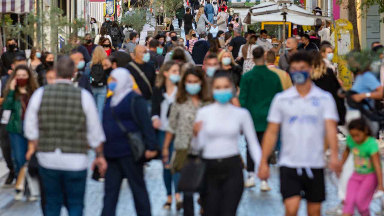 Persone con mascherina