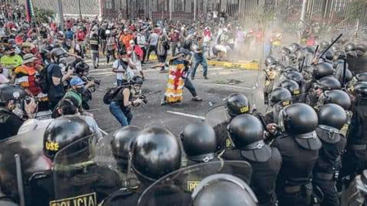 Perù proteste 