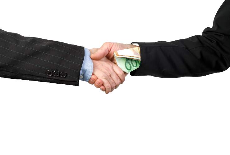 Stretta di mano alla corruzione