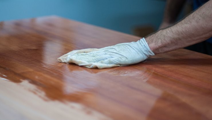 Muebles de madera: cómo hacerlos brillar con un solo ingrediente