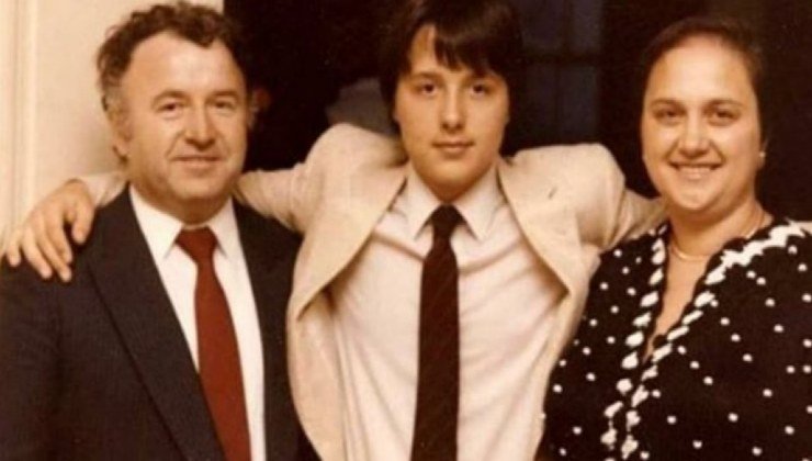 Uomo misterioso famoso