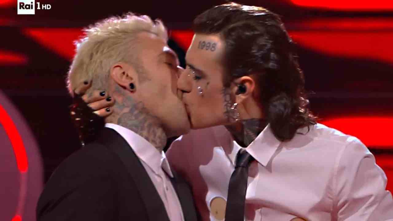 Fedez e Rosa Chemical